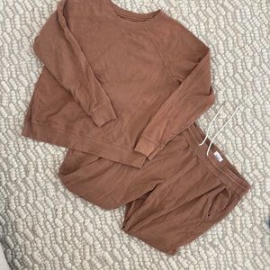 MATE THE LABLE sweatsuit